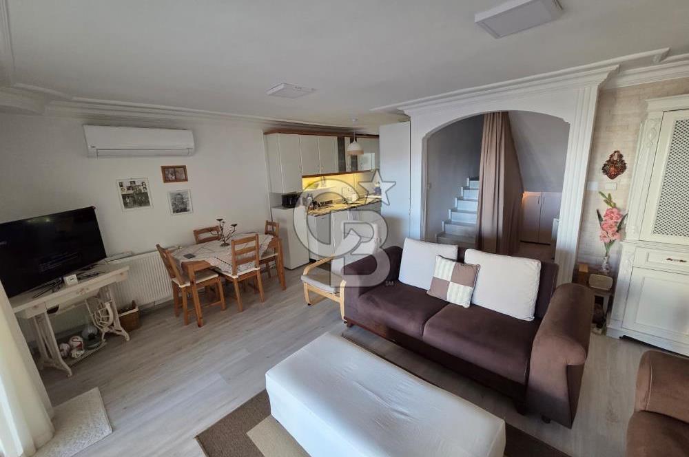 Kuşadası'nda Eşsiz Konumda Deniz Manzaralı Satılık 4+1 Villa
