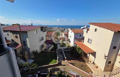 Kuşadası'nda Eşsiz Konumda Deniz Manzaralı Satılık 4+1 Villa