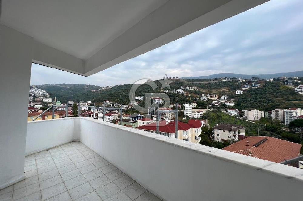 ÇINARCIK ESENKÖY'DE DENİZ MANZARALI 4+1SATILIK DUBLEKS DAİRE