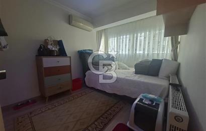 Bostanlı'da Satılık 4+1 Dubleks Daire Geniş ve Ferah!