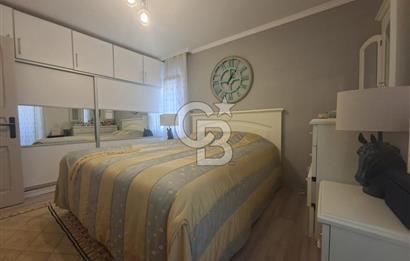 Bostanlı'da Satılık 4+1 Dubleks Daire Geniş ve Ferah!