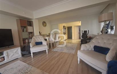 Bostanlı'da Satılık 4+1 Dubleks Daire Geniş ve Ferah!