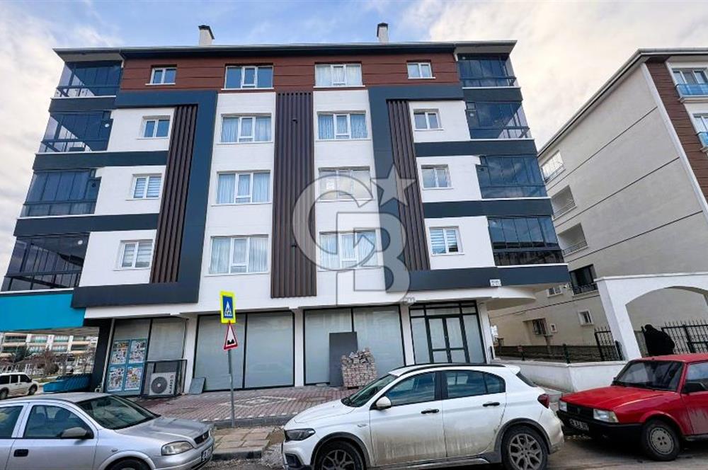 Yenikent'te Ayrıcalıklı Lokasyon da Sıfır 3+1