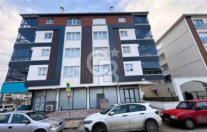 Yenikent'te Ayrıcalıklı Lokasyon da Sıfır 3+1