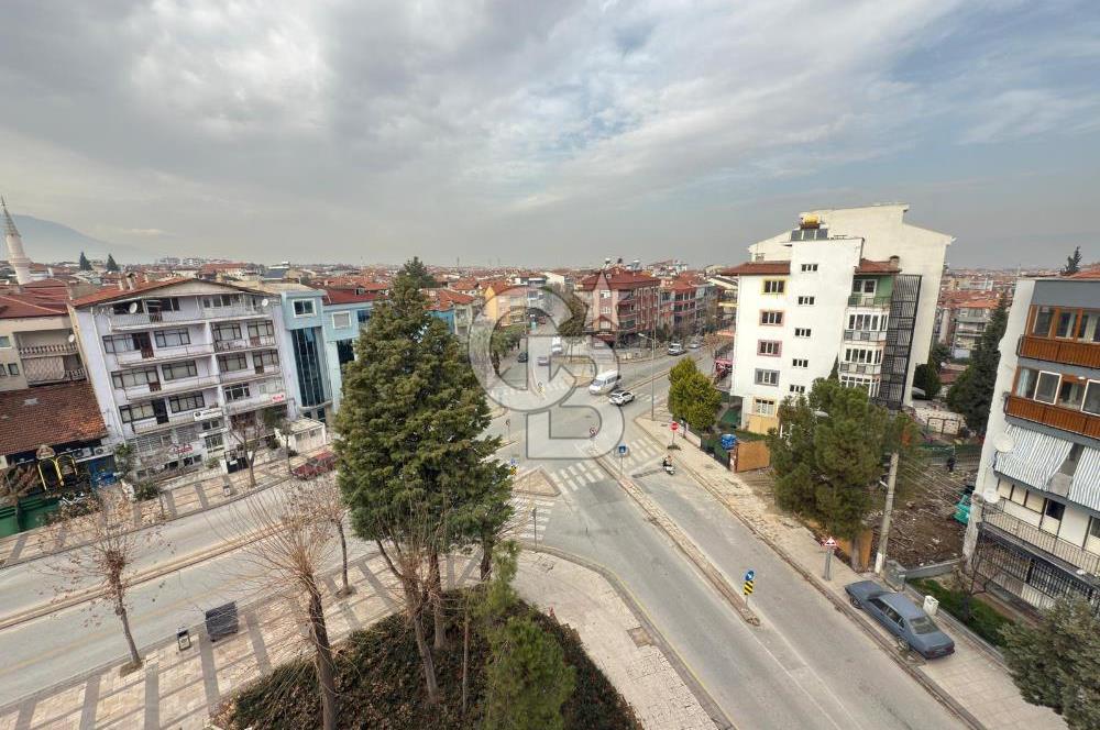 Forumun Hemen Altında Geniş Teraslı 2+1 Kiralık Daire