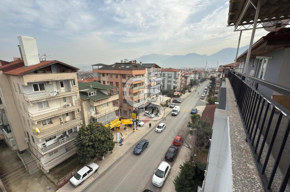 Forumun Hemen Altında Geniş Teraslı 2+1 Kiralık Daire