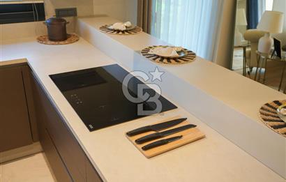 SEFERİHİSARDA LÜKS VİLLA