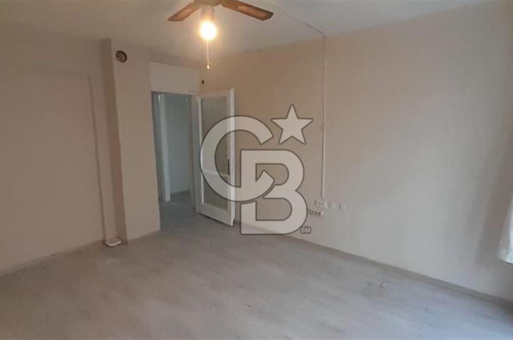 KARŞIYAKA MERKEZDE 2+1 KLASİK 80 m2 ZEMİN ÜSTÜ 1.KAT KİRALIK DAİRE