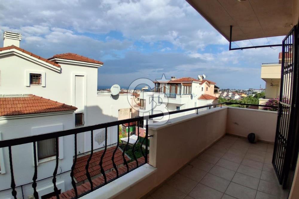 Güzelbahçe Kahramandere de Satılık Deniz Manzaralı Geniş Villa