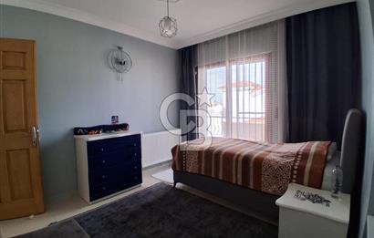 Güzelbahçe Kahramandere de Satılık Deniz Manzaralı Geniş Villa