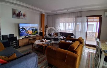 Güzelbahçe Kahramandere de Satılık Deniz Manzaralı Geniş Villa