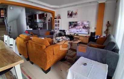 Güzelbahçe Kahramandere de Satılık Deniz Manzaralı Geniş Villa