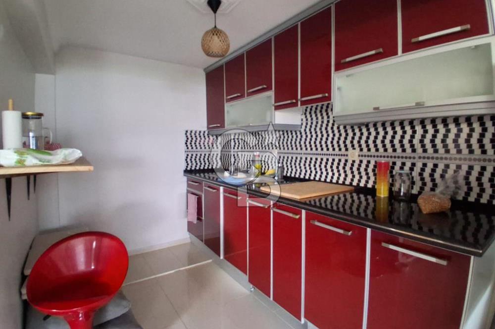 Güzelbahçe Kahramandere de Satılık Deniz Manzaralı Geniş Villa