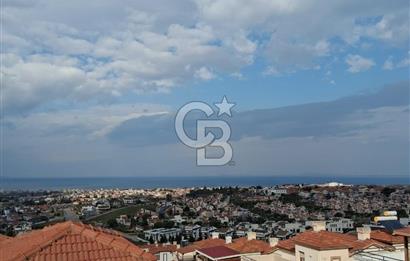 Güzelbahçe Kahramandere de Satılık Deniz Manzaralı Geniş Villa