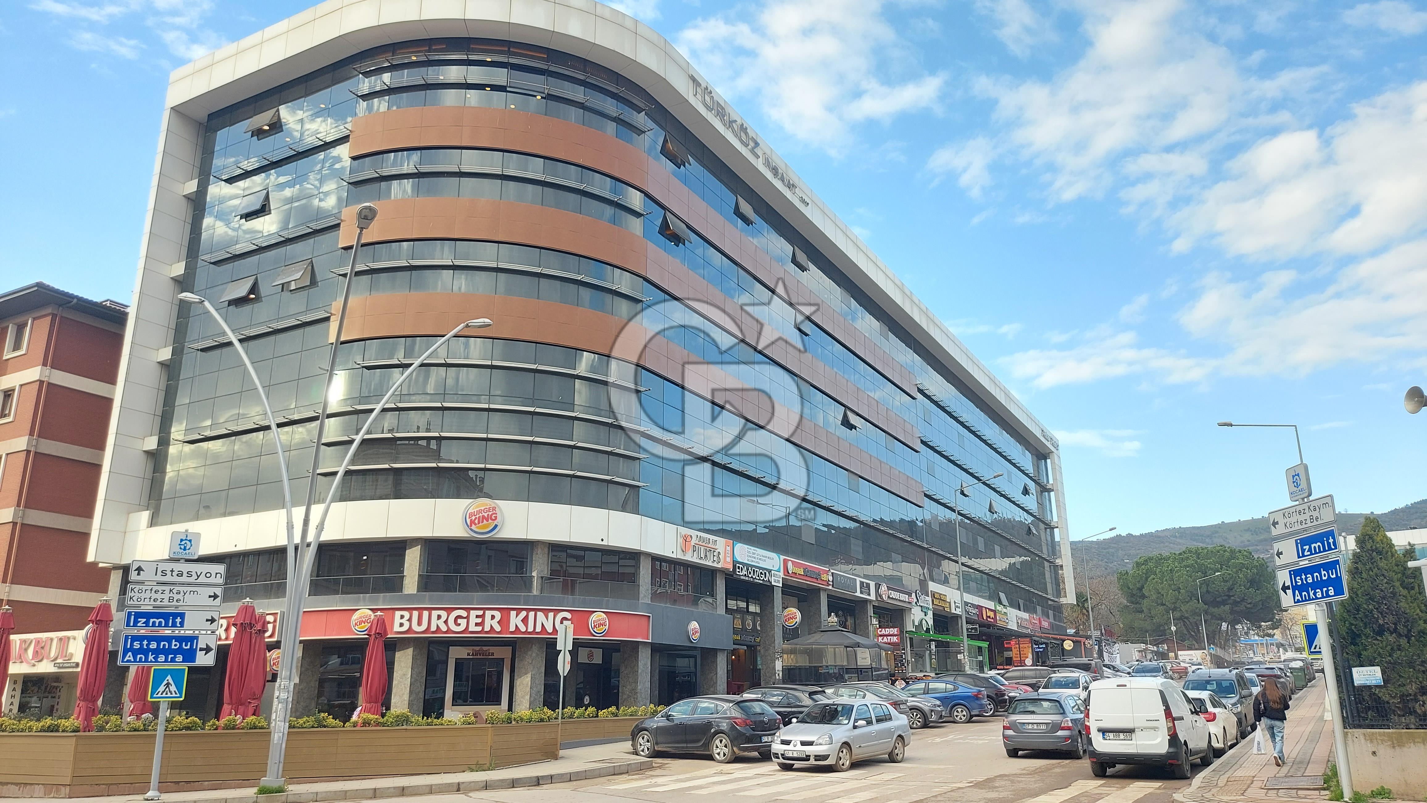 KÖRFEZİN KALBİNDE YATIRIM FIRSATI MERKEZİ KONUM SATILIK DÜKKAN