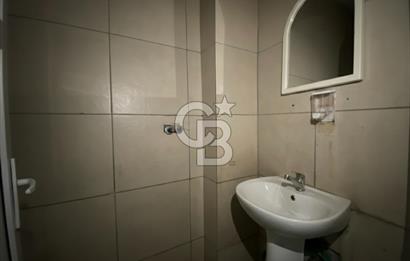 KÜÇÜKSU CADDESİNDE 220 M2 KİRALIK DÜKKAN