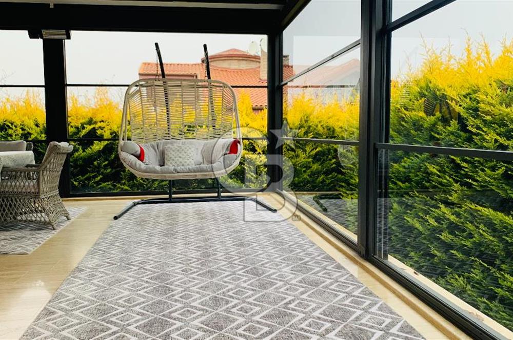 GÖLBAŞI BAHÇELİEVLERDE ÖZEL MİMARİ SİTE İÇİ SATILIK LÜKS VİLLA