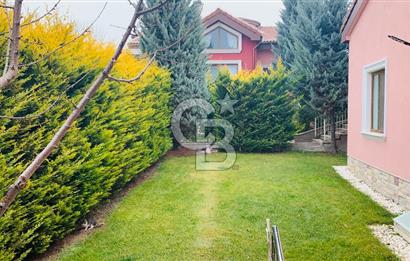 GÖLBAŞI BAHÇELİEVLERDE ÖZEL MİMARİ SİTE İÇİ SATILIK LÜKS VİLLA