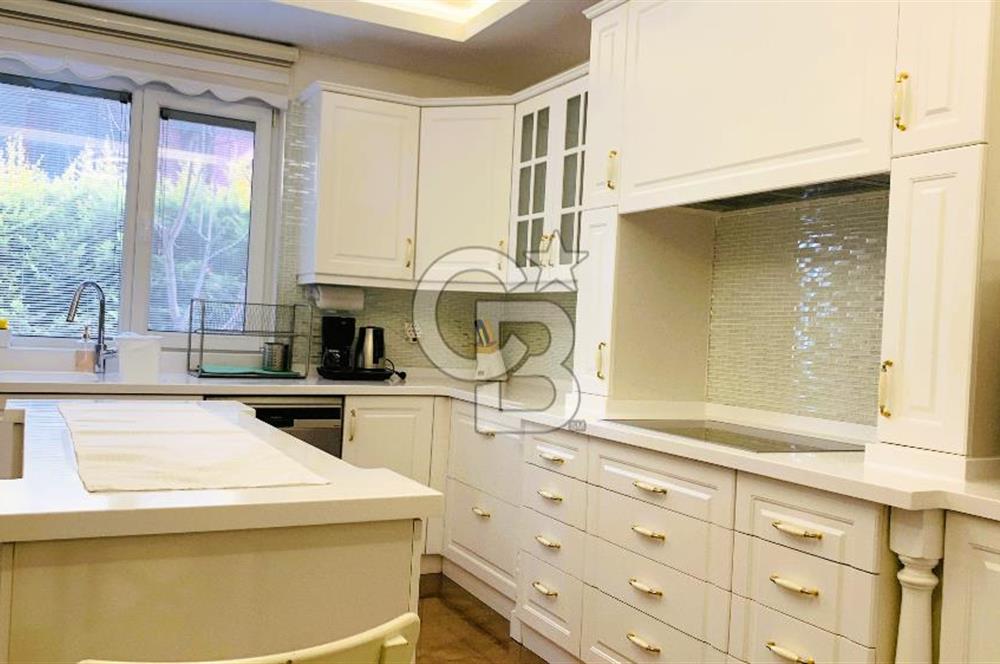 GÖLBAŞI BAHÇELİEVLERDE ÖZEL MİMARİ SİTE İÇİ SATILIK LÜKS VİLLA