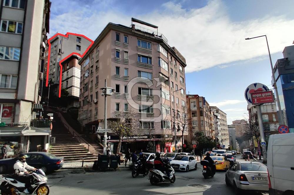 Şişlide Satılık 12 Daire | 550.000 Tl Gelirli, 9 Yılda Amorti!