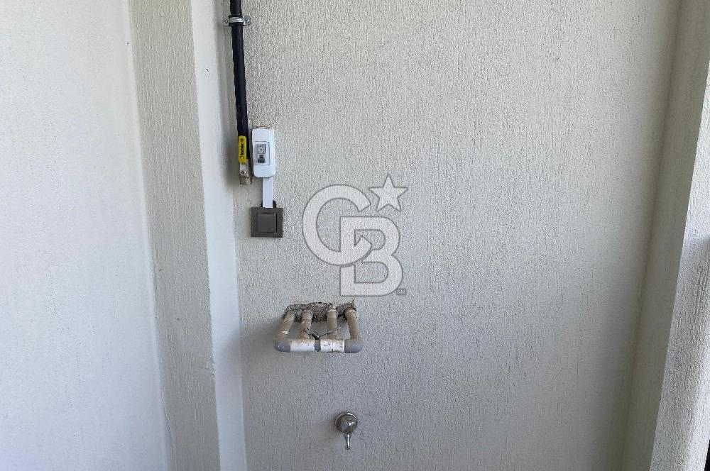 Seferihisar Çolak İbrahim Mahallesinde 2+1 Satılık Daire