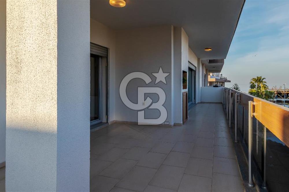 Güzelbahçe Oasis Evleri Satılık 4+1 Teraslı Dubleks Daire Boş