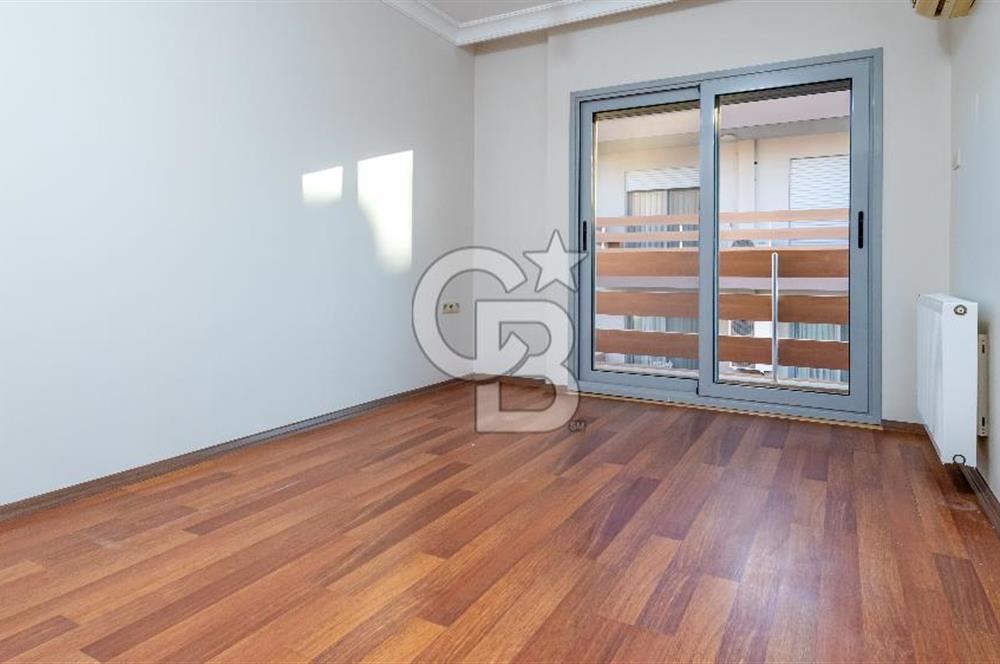 Güzelbahçe Oasis Evleri Satılık 4+1 Teraslı Dubleks Daire Boş
