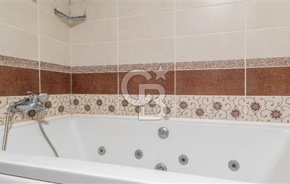 Güzelbahçe Oasis Evleri Satılık 4+1 Teraslı Dubleks Daire Boş