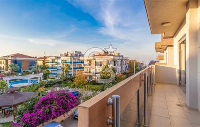 Güzelbahçe Oasis Evleri Satılık 4+1 Teraslı Dubleks Daire Boş