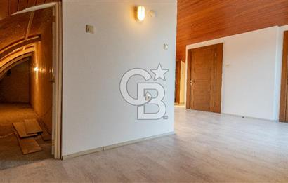 Güzelbahçe Oasis Evleri Satılık 4+1 Teraslı Dubleks Daire Boş