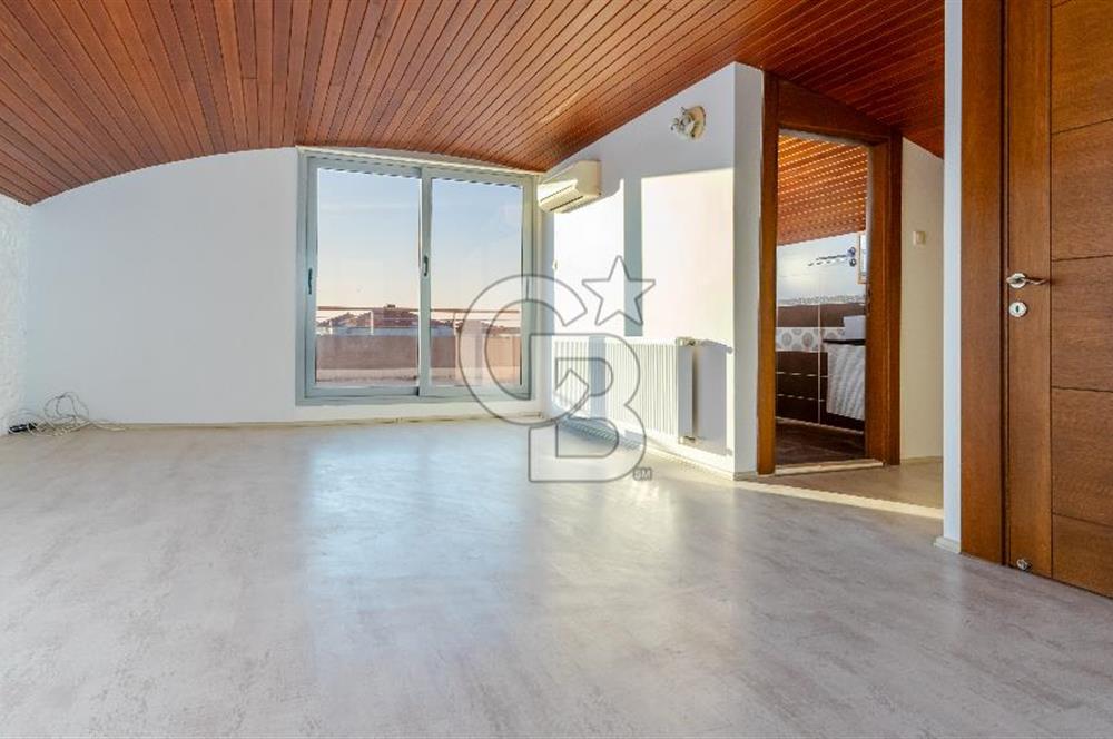 Güzelbahçe Oasis Evleri Satılık 4+1 Teraslı Dubleks Daire Boş