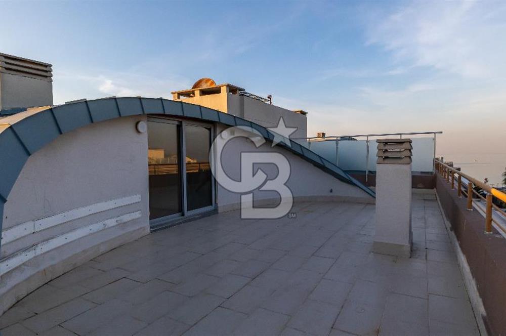 Güzelbahçe Oasis Evleri Satılık 4+1 Teraslı Dubleks Daire Boş