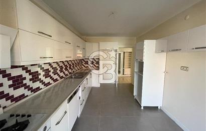 BAŞİSKELE ORKA LİFE SİTESİ'NDE SATILIK 3+1 ARA KAT DAİRE