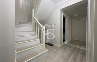 OLKAR SAFİR SİTESİ'NDE HAVUZ MANZARALI LÜKS 3+1 BAHÇE DUBLEKS