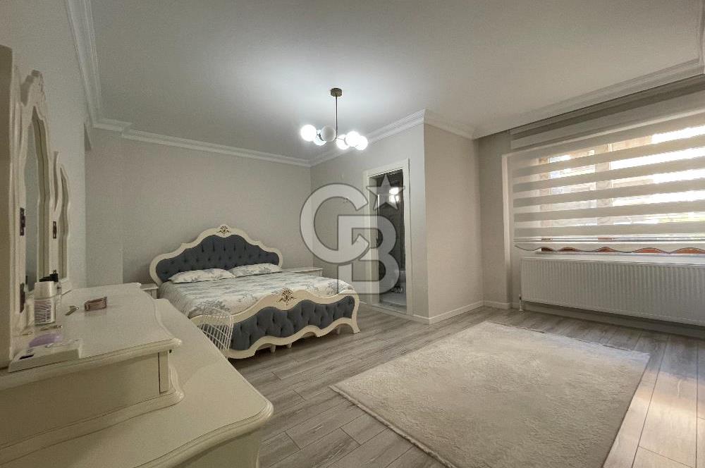 OLKAR SAFİR SİTESİ'NDE HAVUZ MANZARALI LÜKS 3+1 BAHÇE DUBLEKS