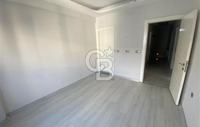 Karşıyaka Örnekköy’de Kapalı Mutfak 2+1 Kiralık Daire