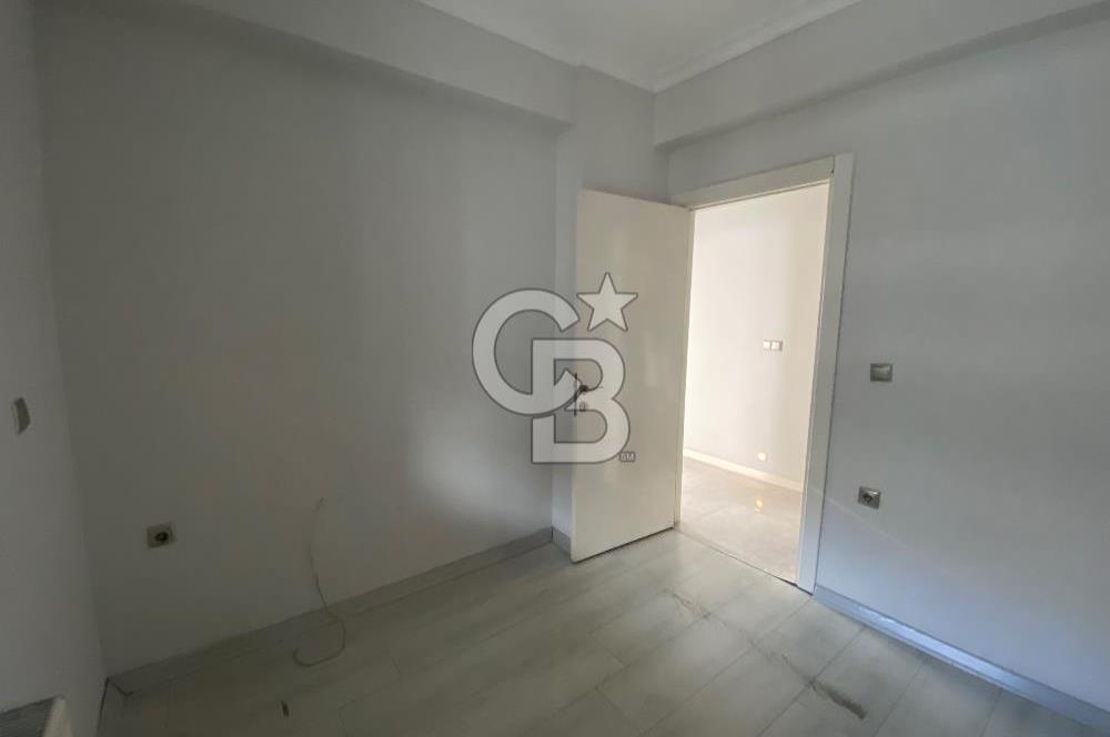 Karşıyaka Örnekköy’de Kapalı Mutfak 2+1 Kiralık Daire