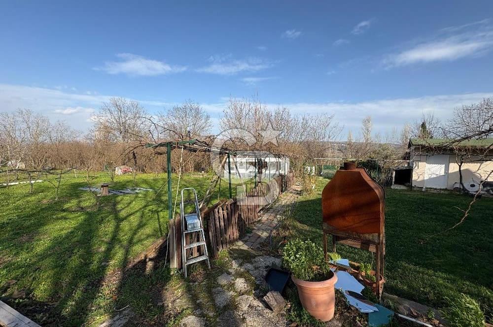 Çanakkale Lapseki Umurbey'de Satılık 1666 M² Hobi Bahçesi! 