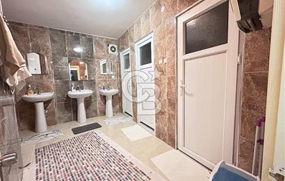 CB CLASS SATILIK 5 KATLI REYHAN ÇARŞISINDA TİCARİ BİNA