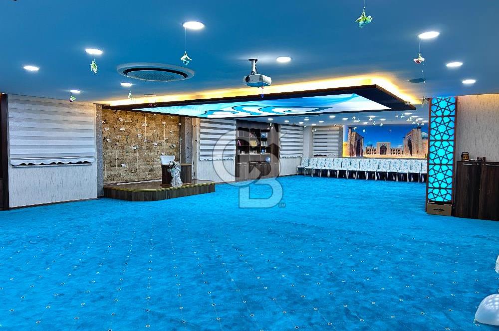 CB CLASS SATILIK 5 KATLI REYHAN ÇARŞISINDA TİCARİ BİNA