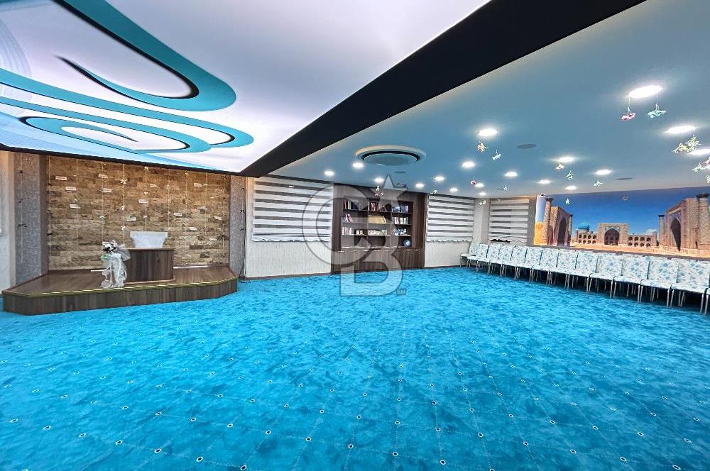 CB CLASS SATILIK 5 KATLI REYHAN ÇARŞISINDA TİCARİ BİNA