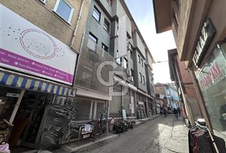 CB CLASS SATILIK 5 KATLI REYHAN ÇARŞISINDA TİCARİ BİNA - 1 - 326385