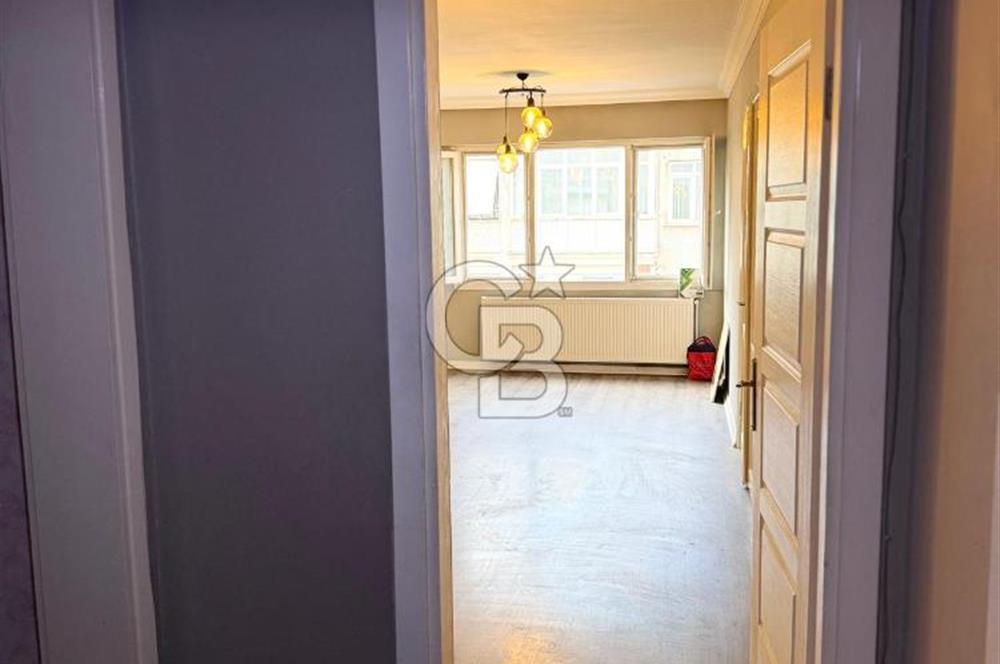 BORNOVA MERKEZDE 2+1 KİRALIK DAİRE