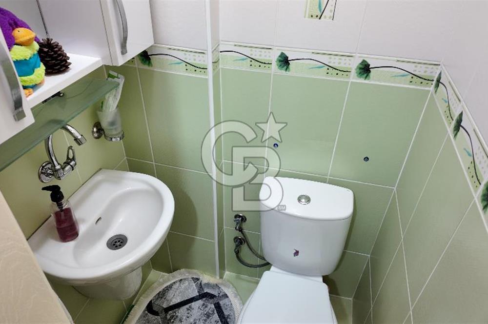 BORNOVA ALTINDAĞ’DA MERKEZİ KONUMDA SATILIK 3 KATLI BİNA