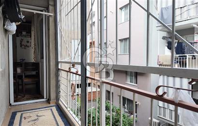 BORNOVA ALTINDAĞ’DA MERKEZİ KONUMDA SATILIK 3 KATLI BİNA