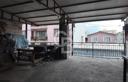 BORNOVA ALTINDAĞ’DA MERKEZİ KONUMDA SATILIK 3 KATLI BİNA