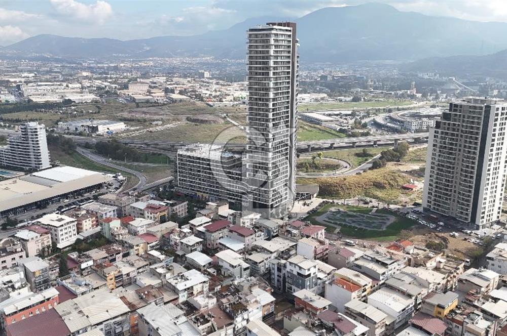 BORNOVA ALTINDAĞ’DA MERKEZİ KONUMDA SATILIK 3 KATLI BİNA