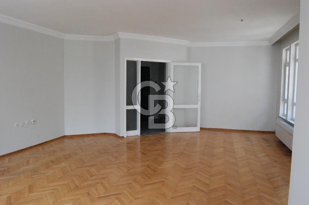 Ayrancı Sedat Simavi Sokak ta 3+1 Kiralık Daire