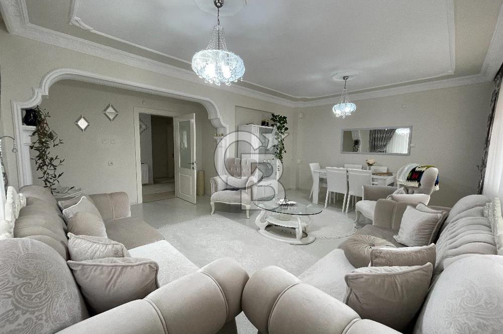 GÖLCÜK KARAKÖPRÜ'DE MERKEZİ KONUMDA SATILIK MÜSTAKİL EV