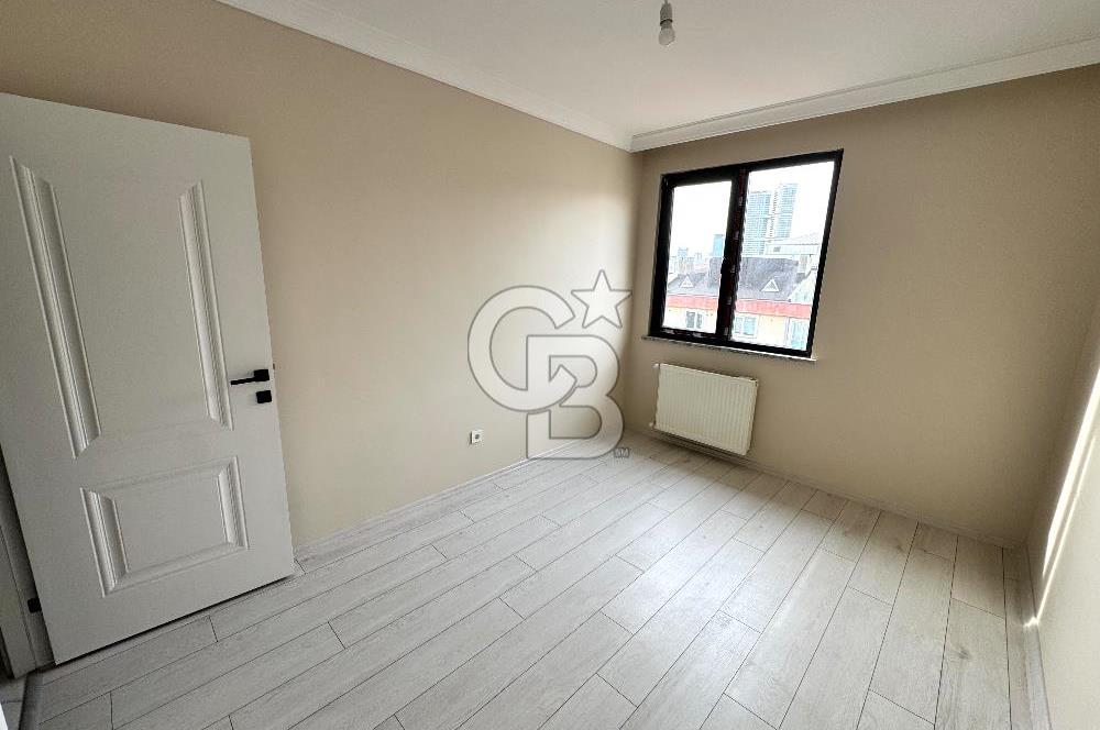 ATAŞEHİR FİNANS MERKEZİNE KOMŞU DUBLEKS DAİRE